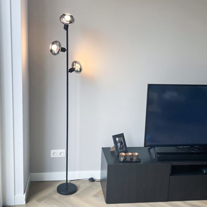 Design lampa stojąca czarna, Skip, z przełącznik