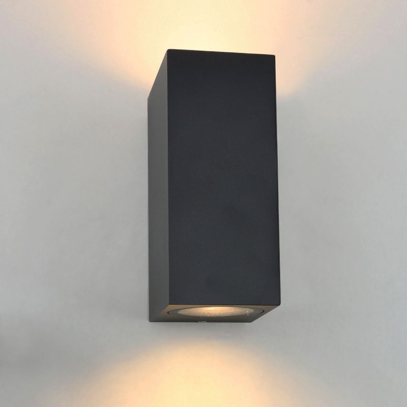 Nowoczesna lampa zewnętrzna czarna, Corella, IP44