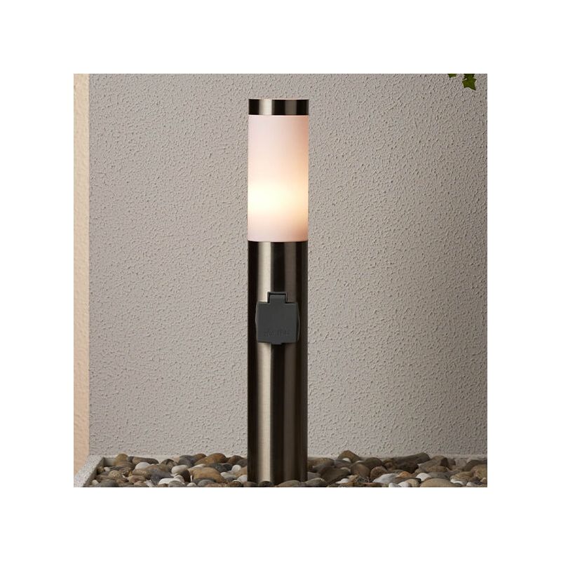 Plastikowa lampa zewnętrzna niklowa, Tom, IP44