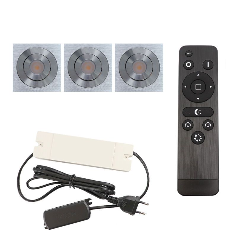 3 uchylne oprawy sufitowe wpuszczane na werandy Rona kwadrat, IP44, z zestawem przyłączeniowym i pilotem, chrom