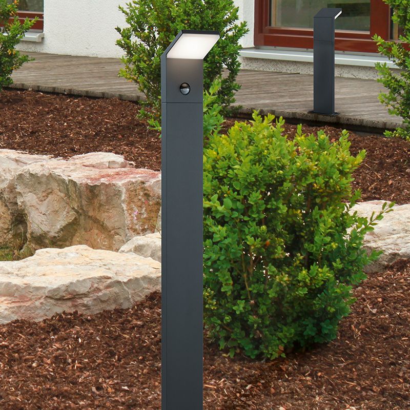 Antracytowa lampa podłogowa zewnętrzna z czujnikiem ruchu nowoczesna, Solana, 9W, 3000K LED, IP54 Antracytowa lampa podłogowa zewnętrzna z czujnikiem ruchu nowoczesna, Solana, 9W, 3000K LED, IP54