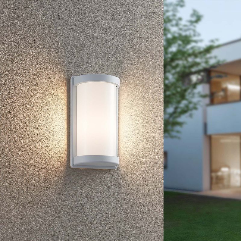 Biała lampa zewnętrzna aluminiowa, Mesut, IP44 Biała lampa zewnętrzna aluminiowa, Mesut, IP44