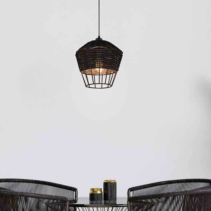 Rattanowa lampa wisząca czarna, Mirne