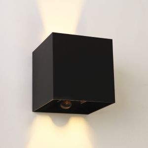 Kinkiet up down z czujnik ruchu, Dion, 6W, 2700K LED, IP65