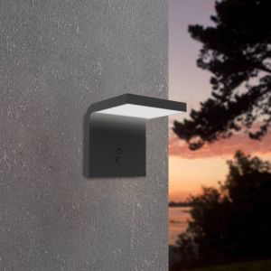 Plastikowy kinkiet solarny zewnętrzny czarny, Huseyin, 6,5W, 4000K LED, IP65