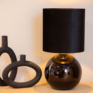 Czarna lampa stołowa retro, Esterad, z przełącznik