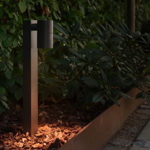 Czarna lampa zewnętrzna nowoczesna, Tin, IP44