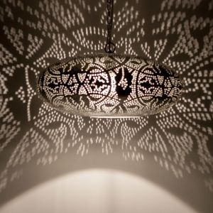 Filigranowa orientalna lampa wisząca srebrna, Zina
