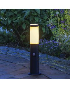Metalowa lampa podłogowa zewnętrzna z czujnikiem ruchu czarna, Meis, IP44