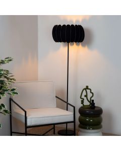 Czarna lampa stojąca nowoczesna, Spencer, z przełącznik