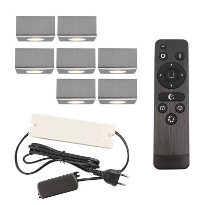 7 kwadratowe oprawy natynkowe cromowane na werandy Fredo, IP44, z zestawem przyłączeniowym i pilotem