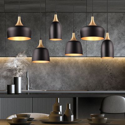 Czarna lampa wisząca nowoczesna, Declan