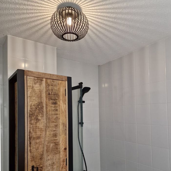Industrialna lampa łazienkowa sufitowa czarna, Lieve, IP44