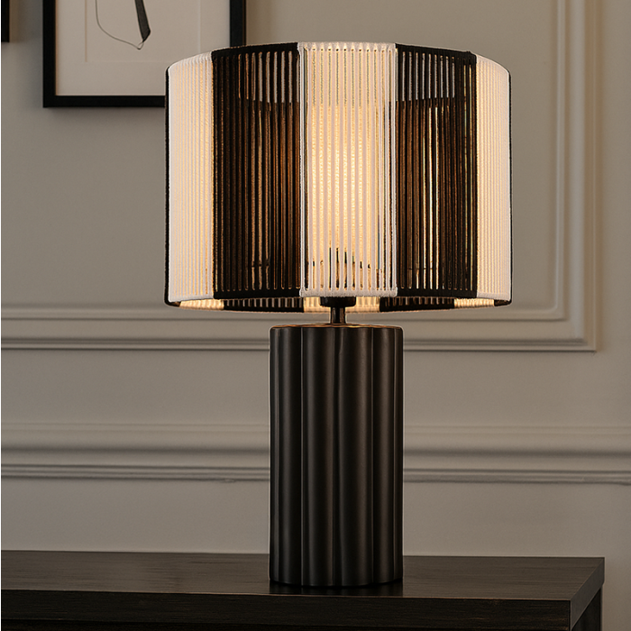 Rustykalna lampa stołowa czarna, Juno, z przełącznik