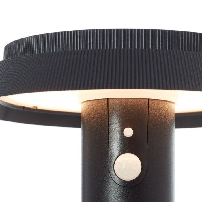 Metalowa lampa podłogowa zewnętrzna solarna czarna, Ridvan, 4W, 3000K LED, IP44
