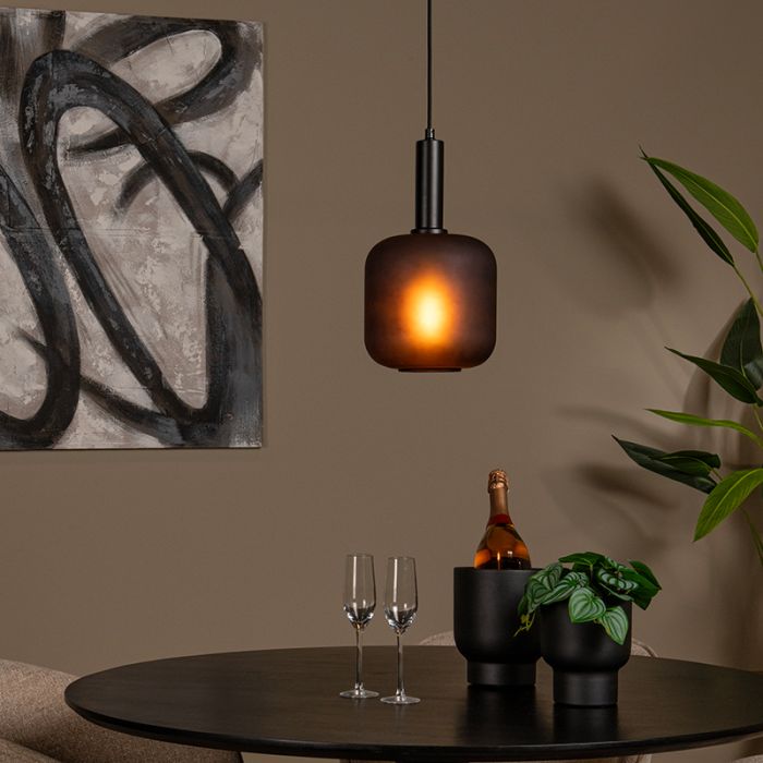 Czarna lampa wisząca nowoczesna, Eloise