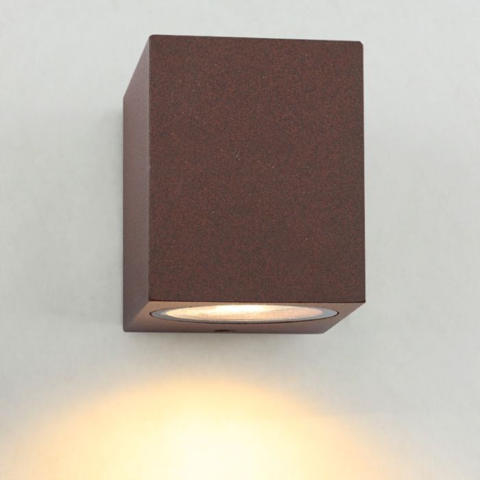 Nowoczesna lampa zewnętrzna rdzawa, Corella, IP44