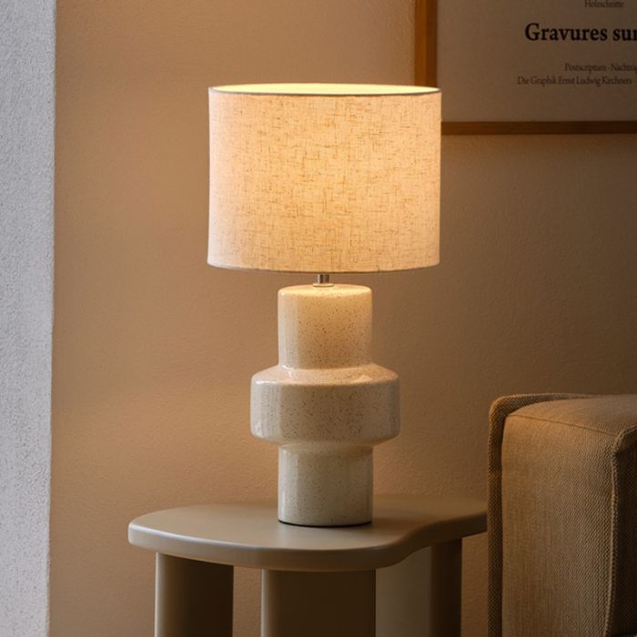 Ceramiczna lampa stołowa beżowa, Dugan, z przełącznik