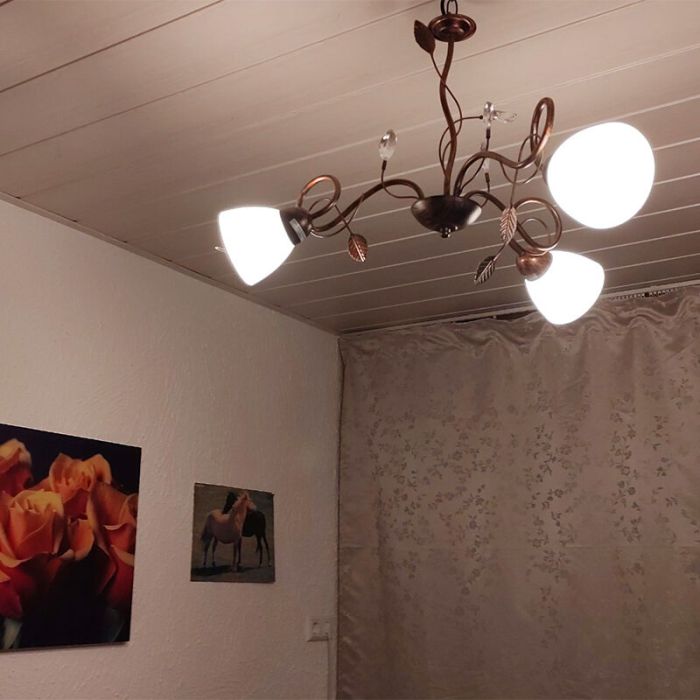Rdzawy żyrandol klasyczny, Astrid